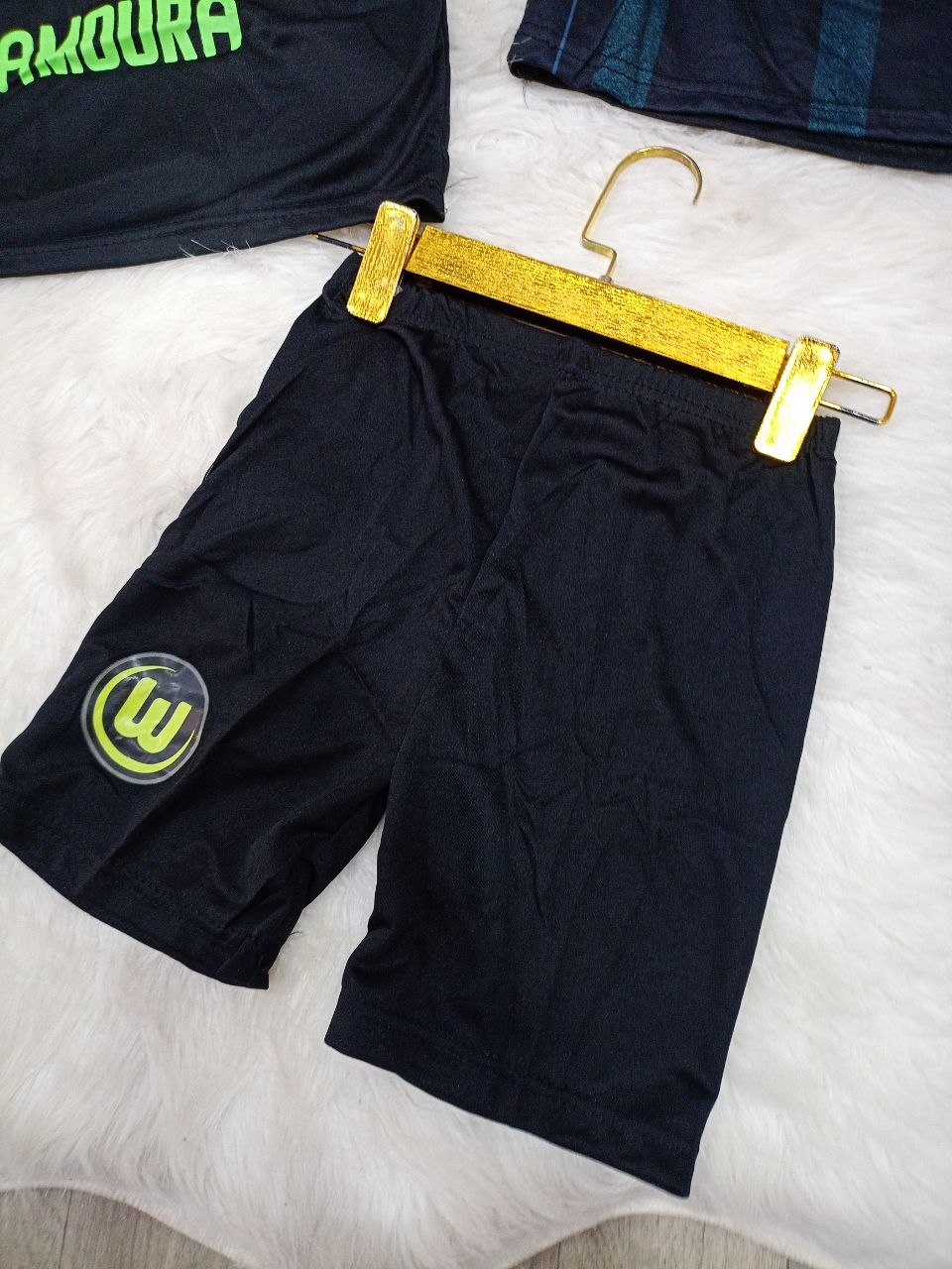 انصوبل اولاد صغار image