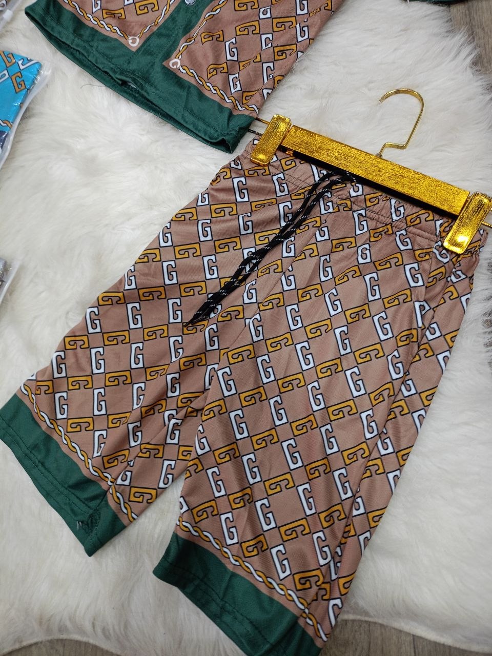 انصوبل اولاد صغار image