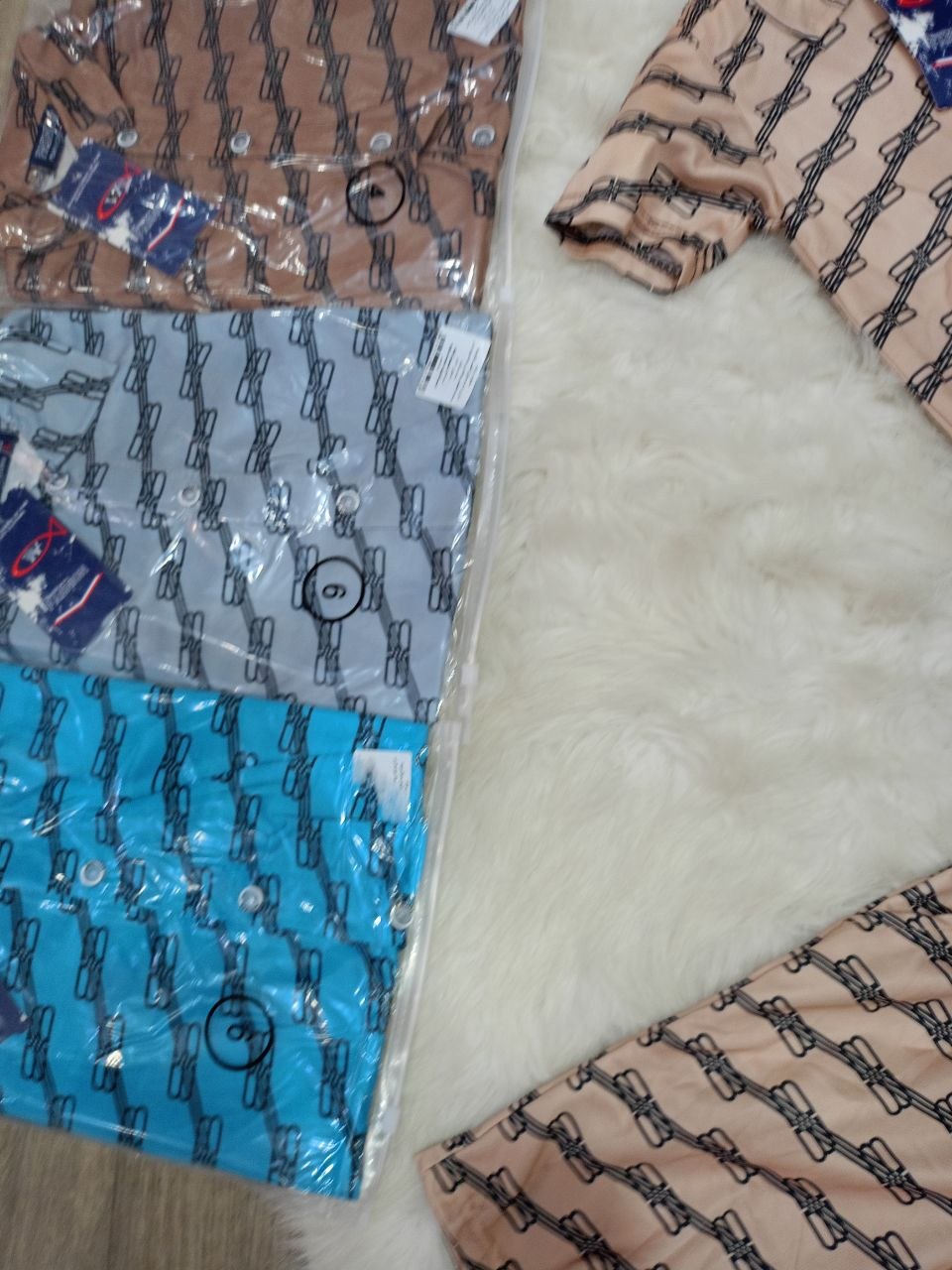 انصوبل اولاد صغار image