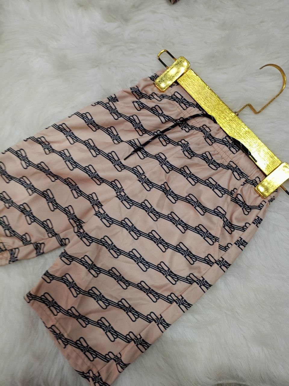 انصوبل اولاد صغار image