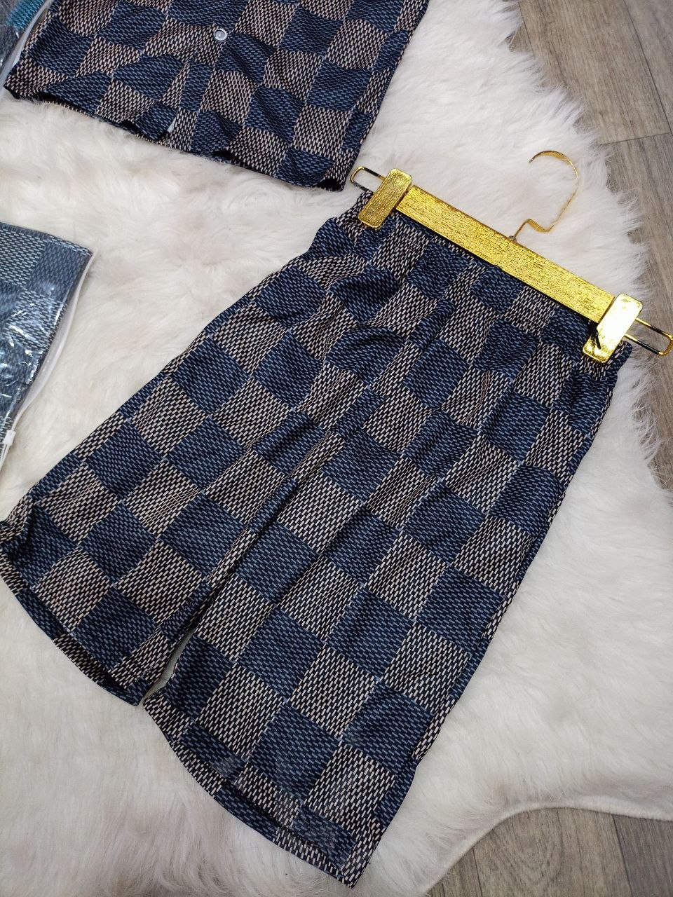 انصوبل اولاد صغار image