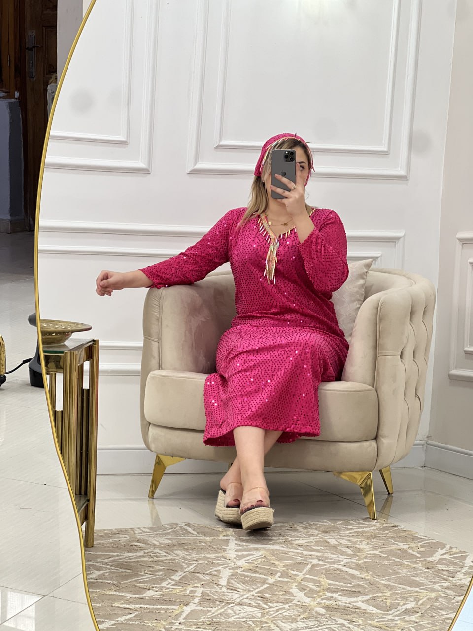 فستان كليوباترا image