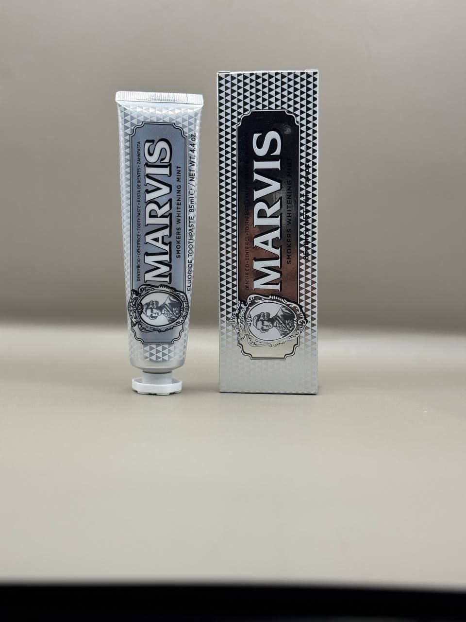 Marvis Smokers Whitening Mint - Dentifrice Blanchissant 85ml.