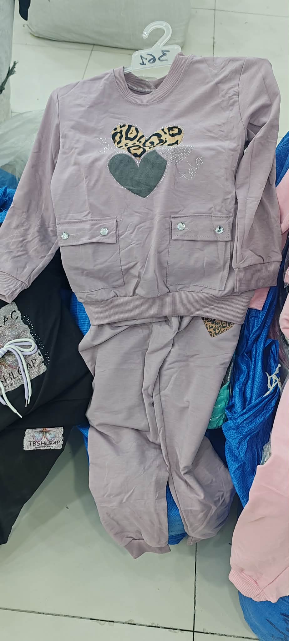 ملابس اطفال image