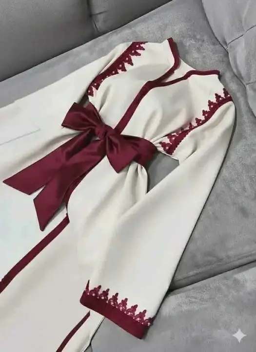 جبادور و قفطان image