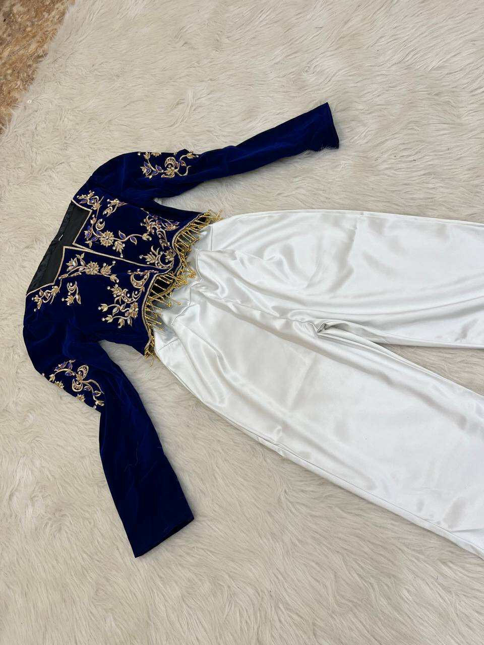 سروال وفاسا بالطرز image