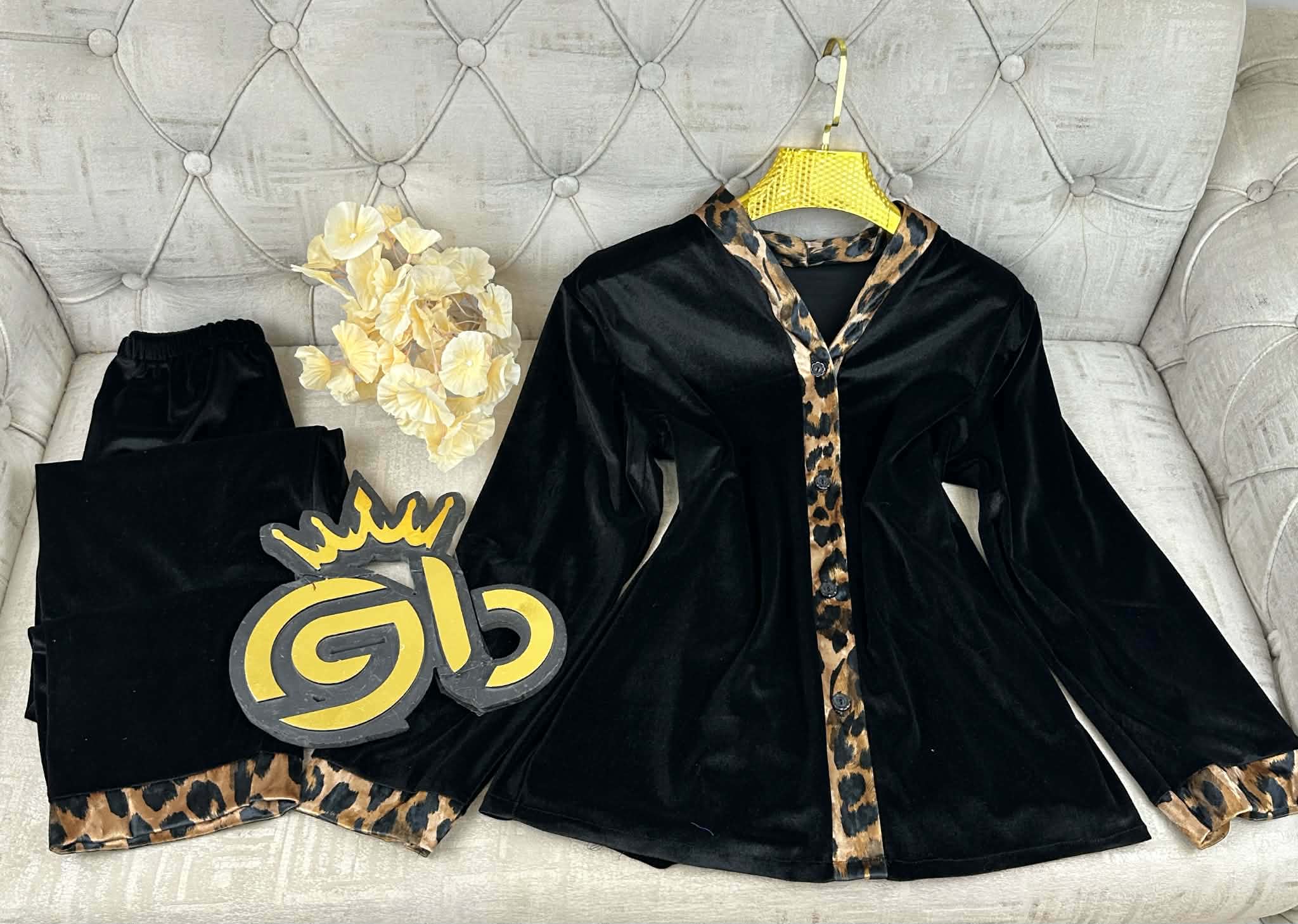 بيجامة سكادا