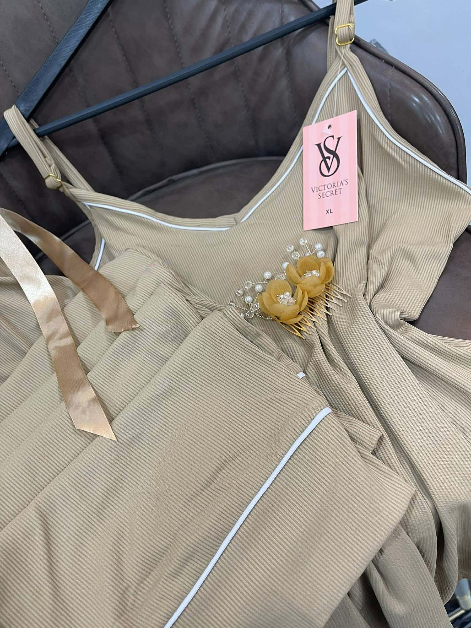 بيجاما فيكتوريا image