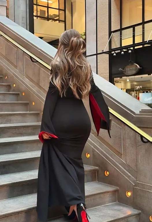 Robe élégante image