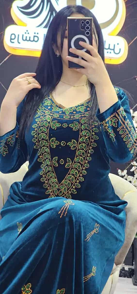 روبة قطيفة روايال